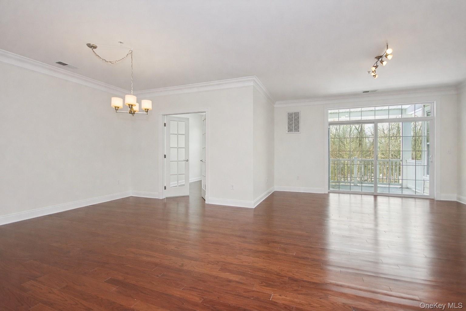 323 Regency Drive # 323, Fishkill, NY 12524