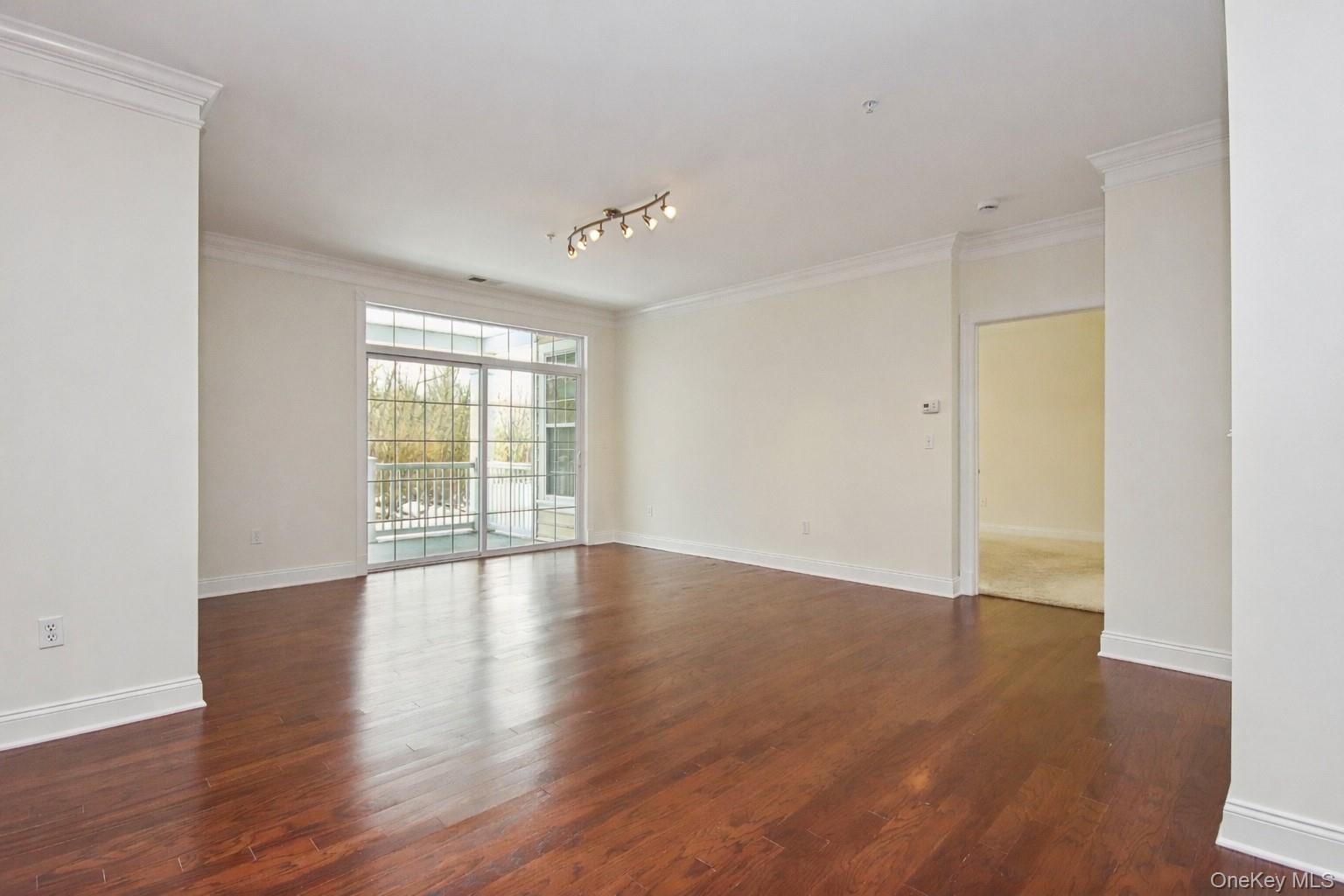 323 Regency Drive # 323, Fishkill, NY 12524