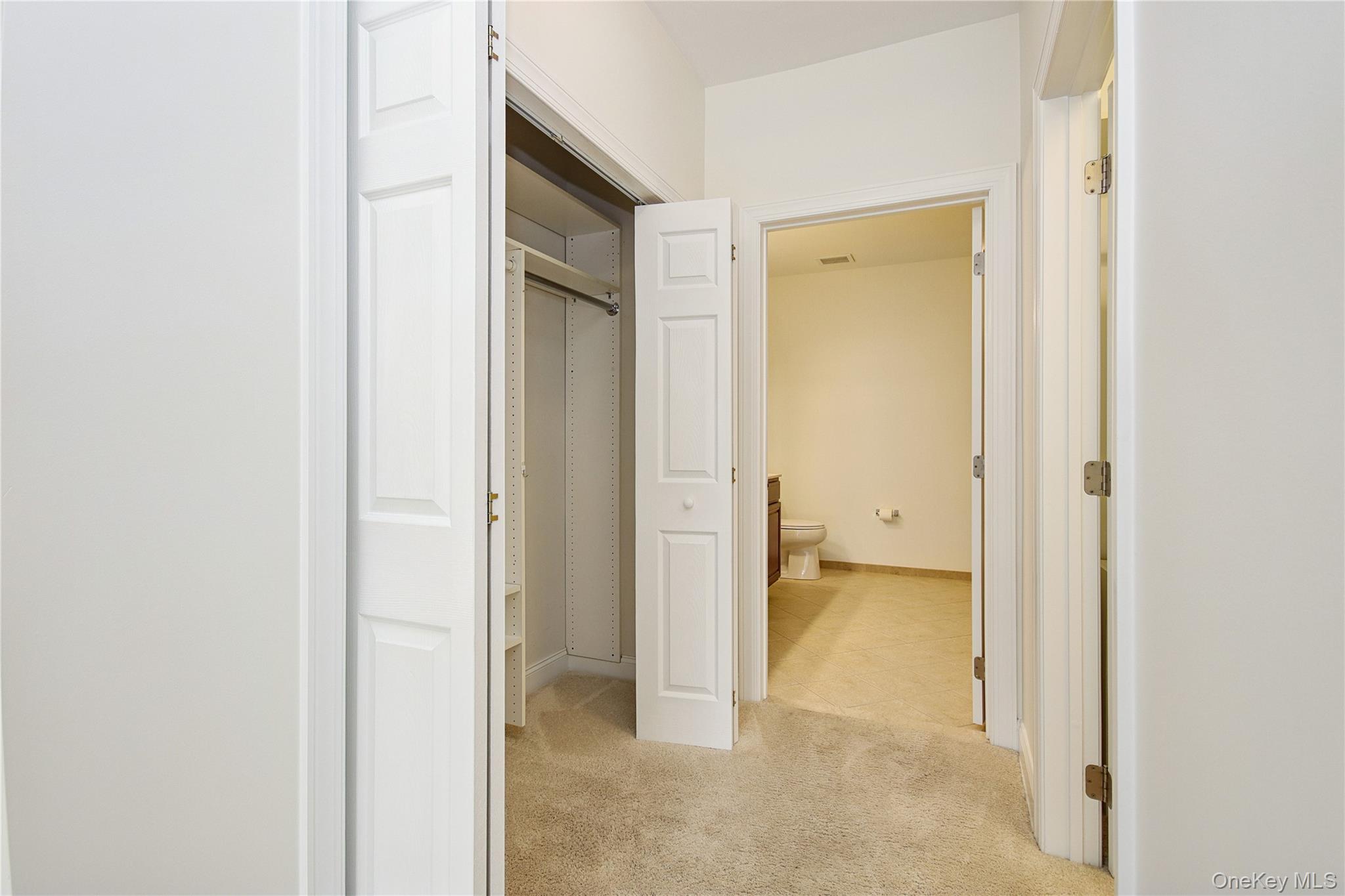 323 Regency Drive # 323, Fishkill, NY 12524