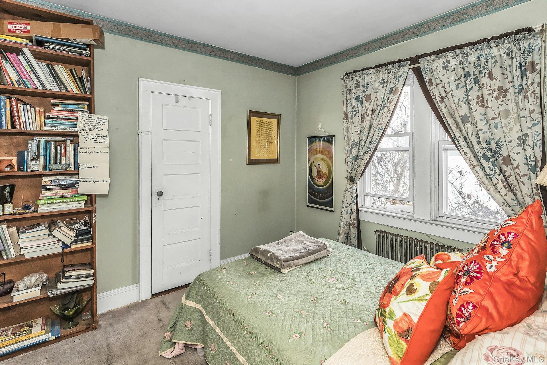 398 Babylon Turnpike, Freeport, NY 11520