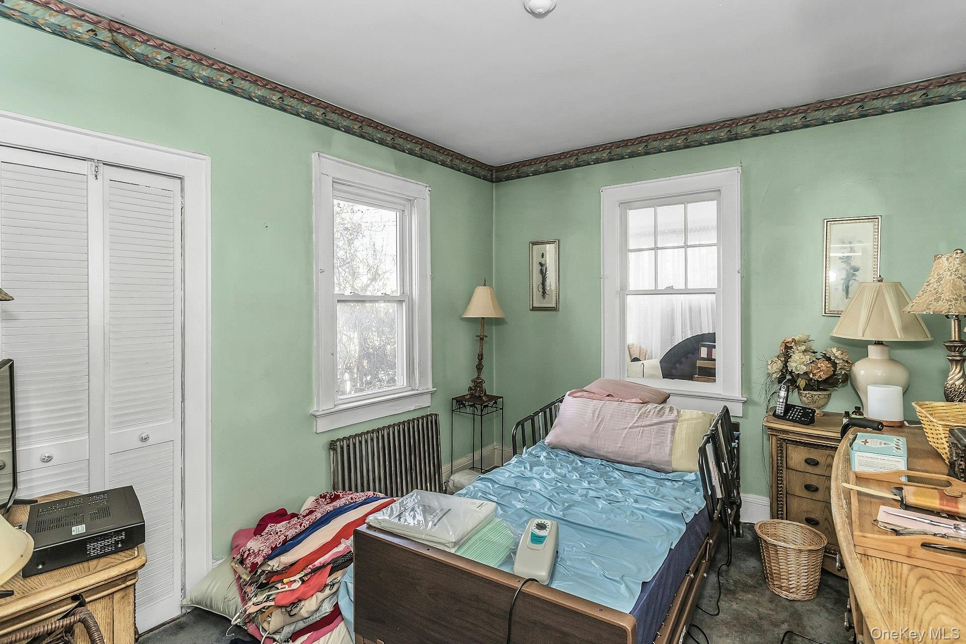 398 Babylon Turnpike, Freeport, NY 11520