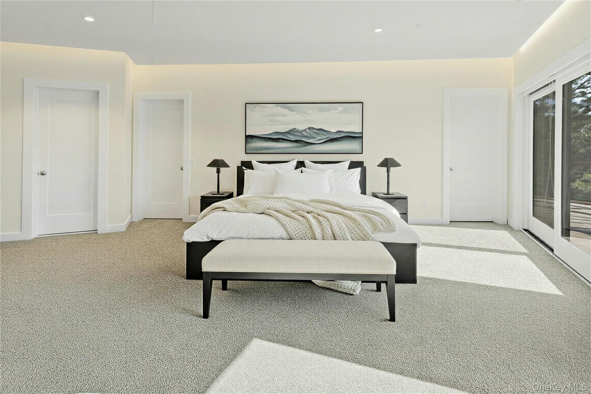 89 Old Canoe Place Road, Hampton Bays, NY 11946