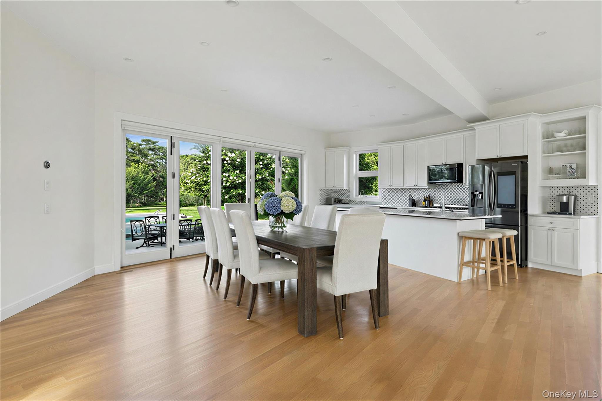 89 Old Canoe Place Road, Hampton Bays, NY 11946