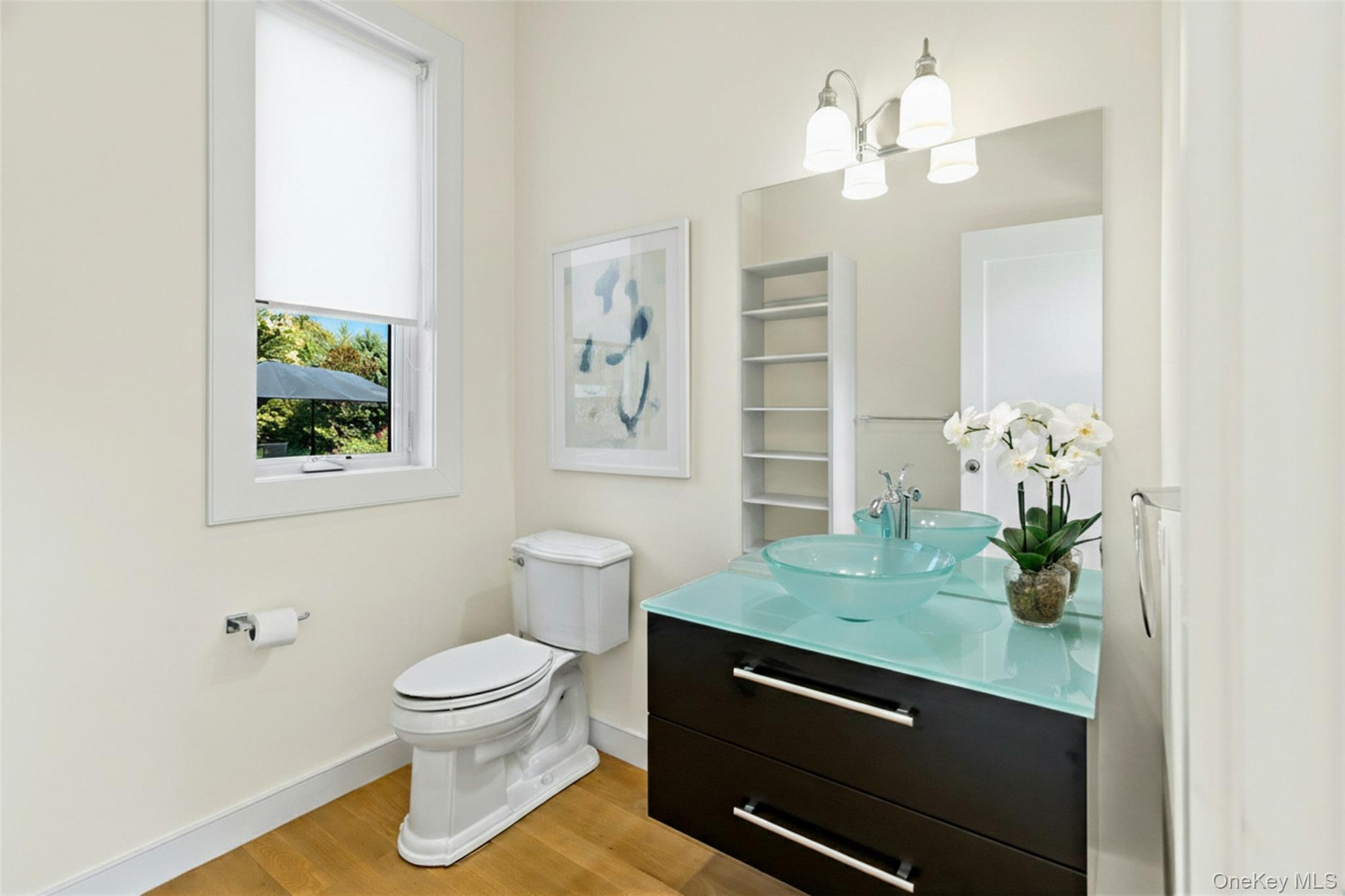 89 Old Canoe Place Road, Hampton Bays, NY 11946