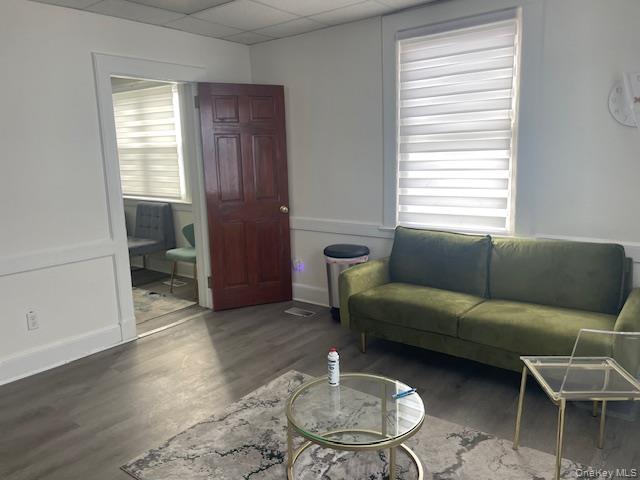 15 Ives Road, Hewlett, NY 11557