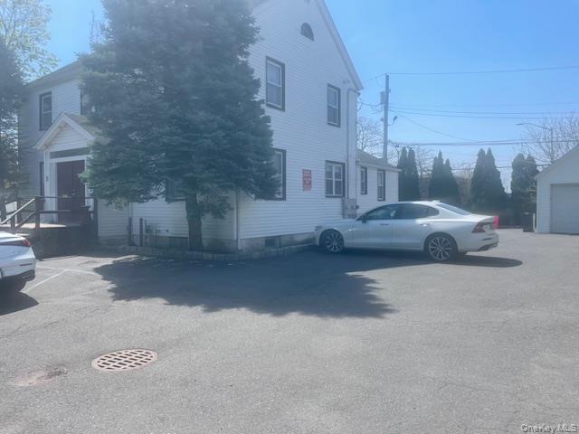 15 Ives Road, Hewlett, NY 11557