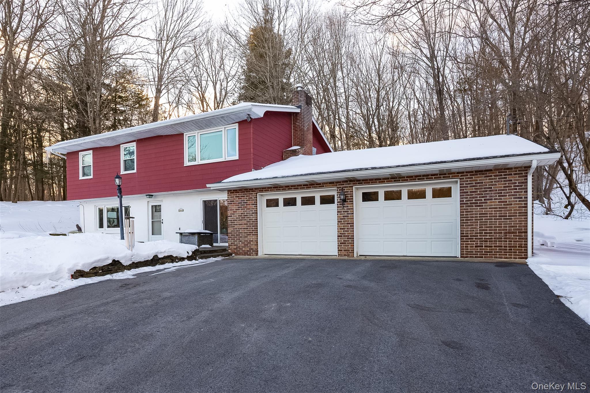 563 Spring Lake Road, Red Hook, NY 12571