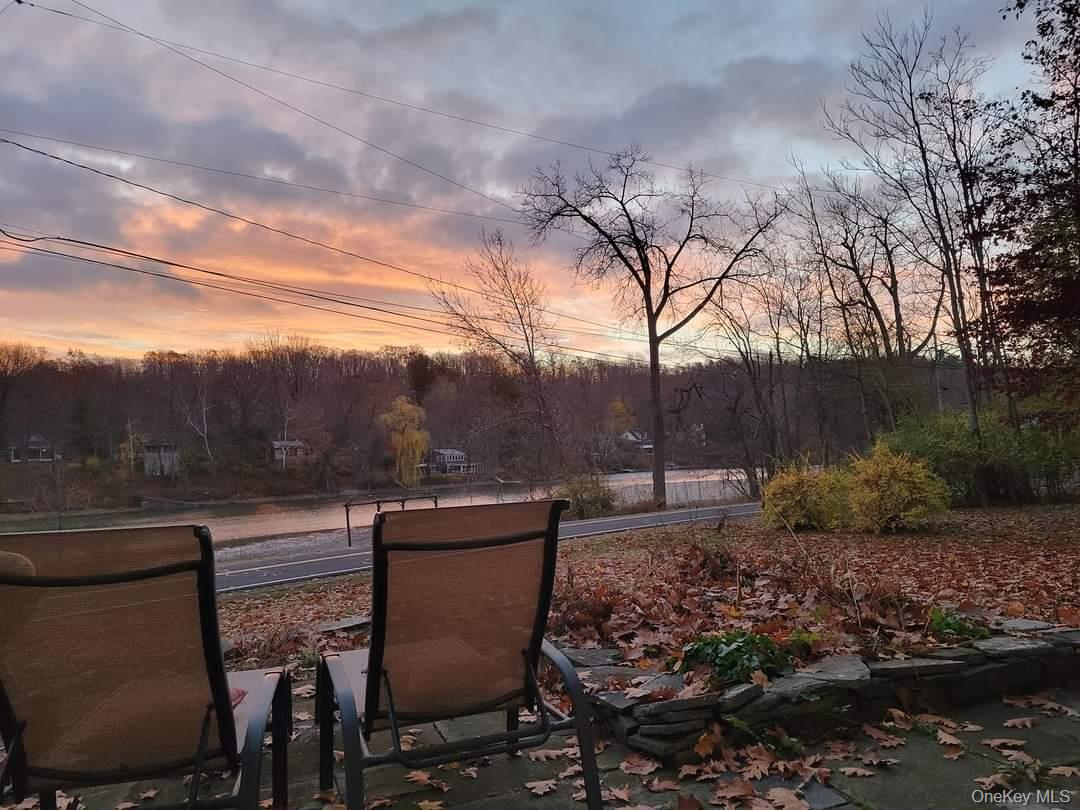 563 Spring Lake Road, Red Hook, NY 12571