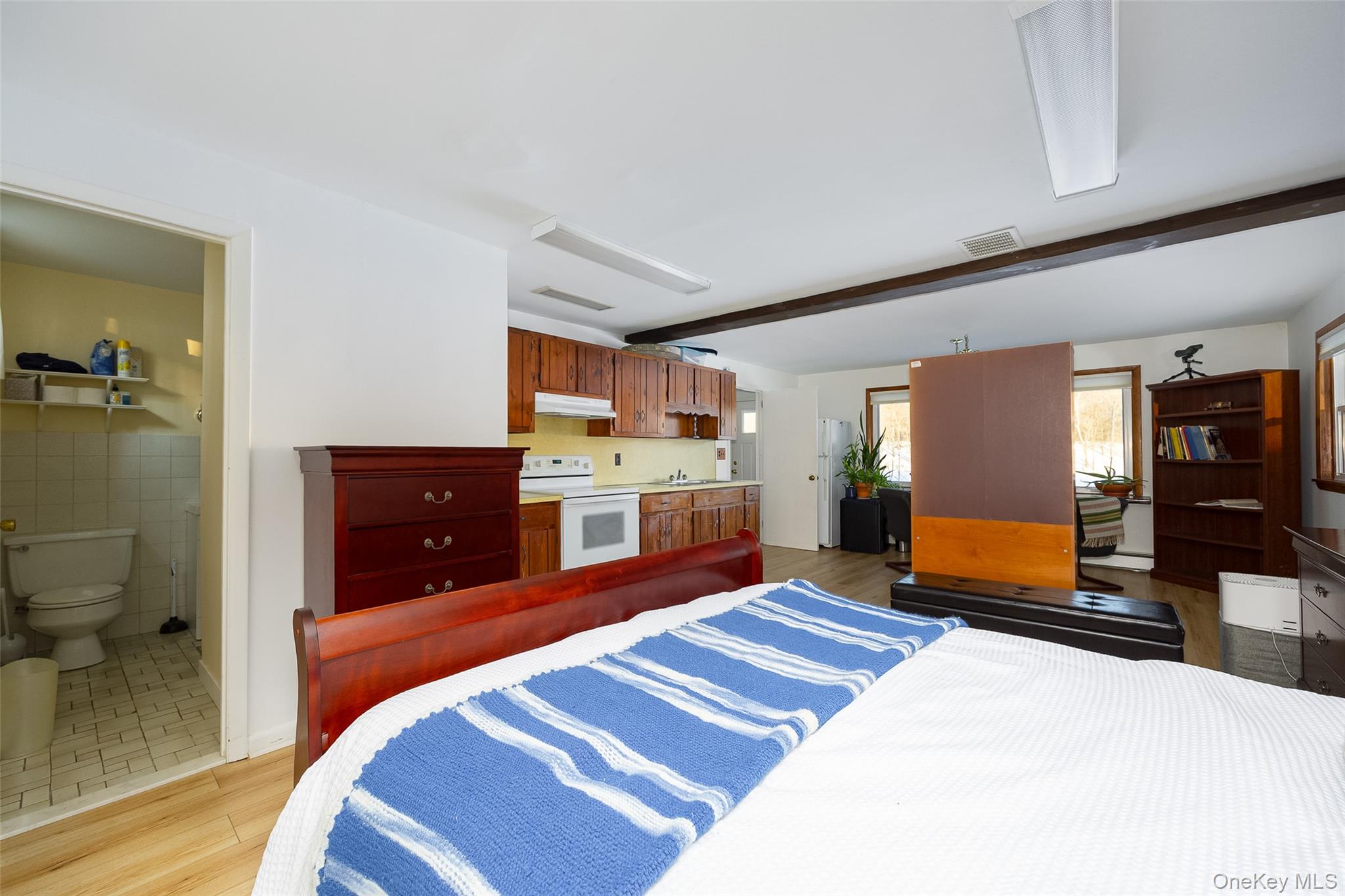 563 Spring Lake Road, Red Hook, NY 12571