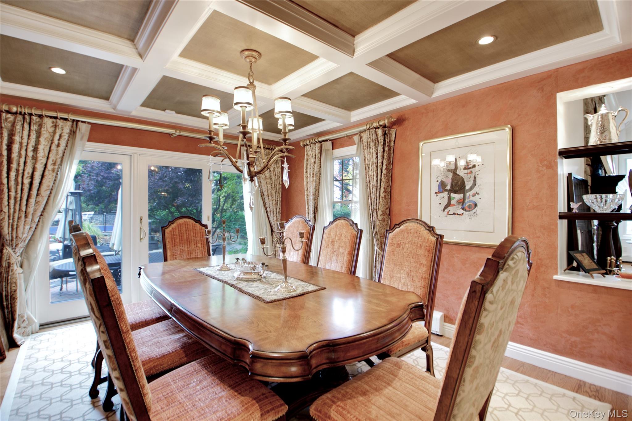 110 Birch Drive, East Hills, NY 11576