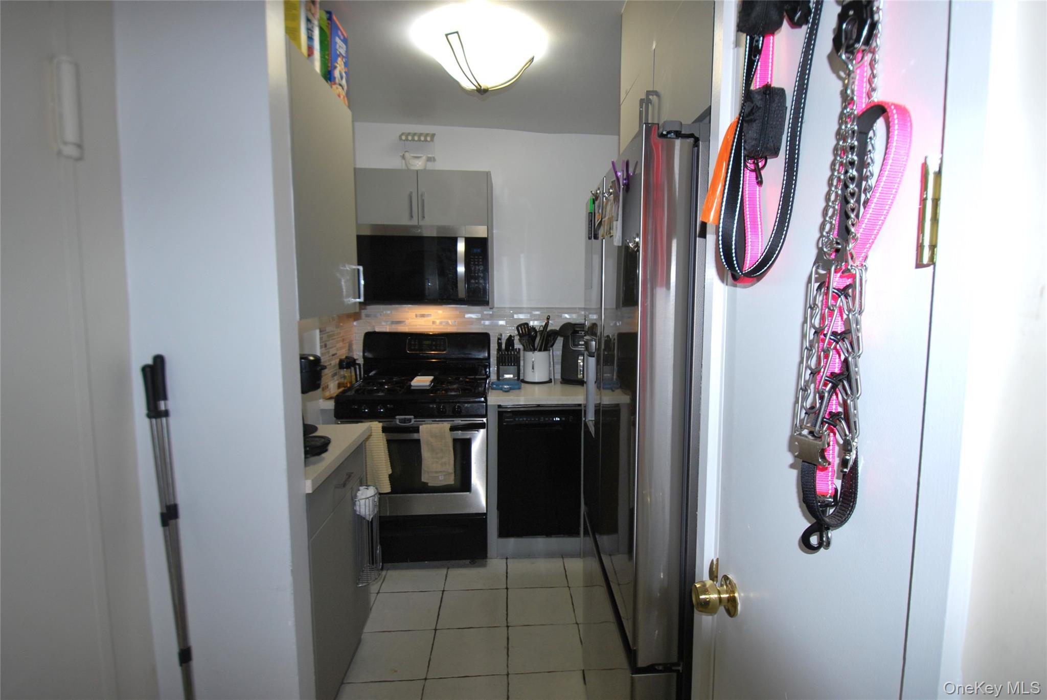 7 Balint Drive # 521, Yonkers, NY 10710