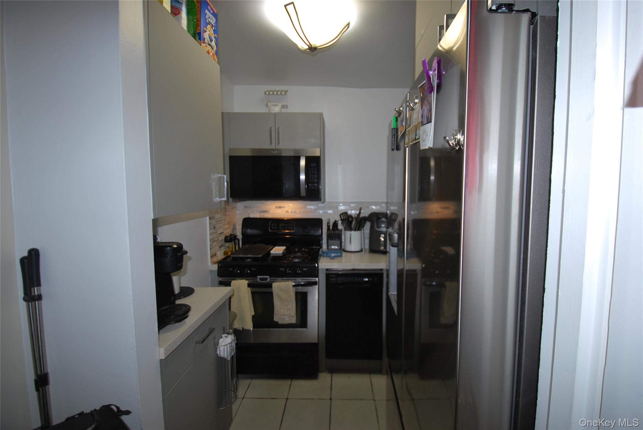 7 Balint Drive # 521, Yonkers, NY 10710