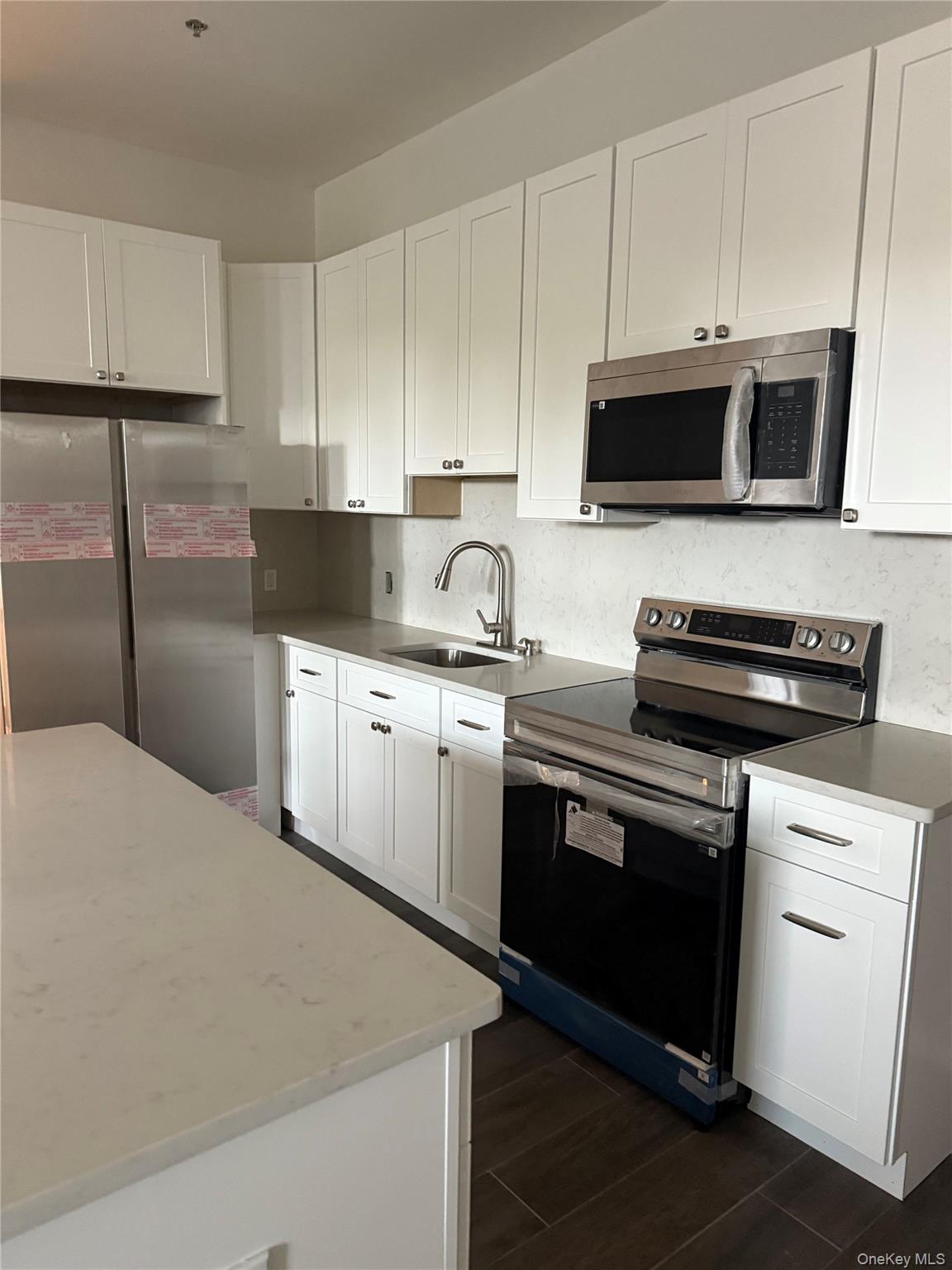 108 hempstead Turnpike, West Hempstead, NY 11550