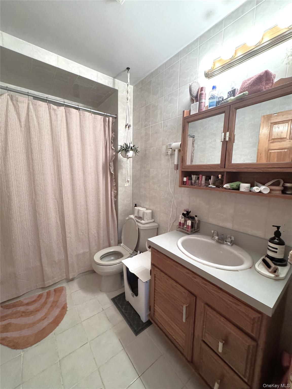 396 Graham Avenue, Brooklyn, NY 11211