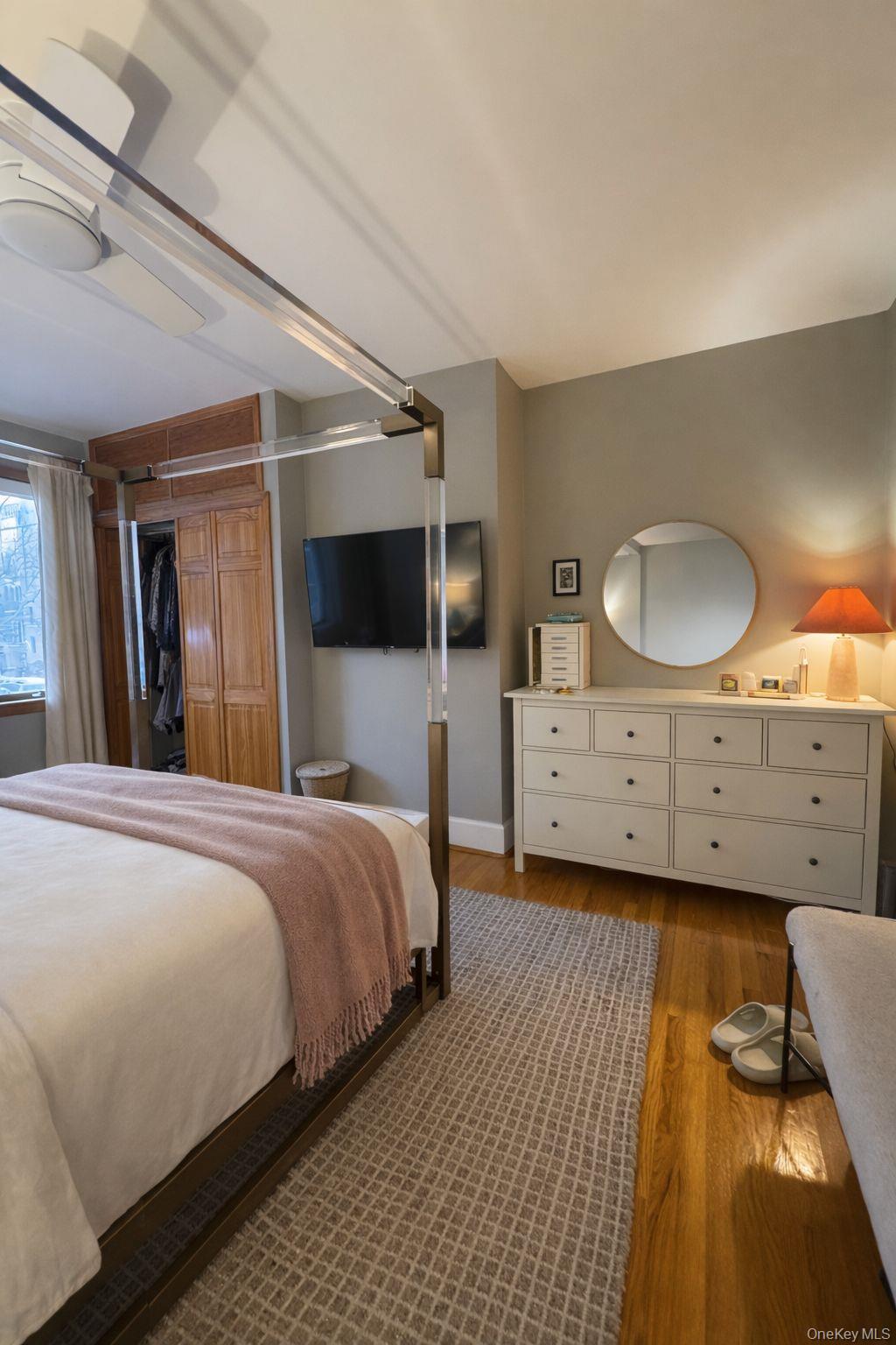 396 Graham Avenue, Brooklyn, NY 11211