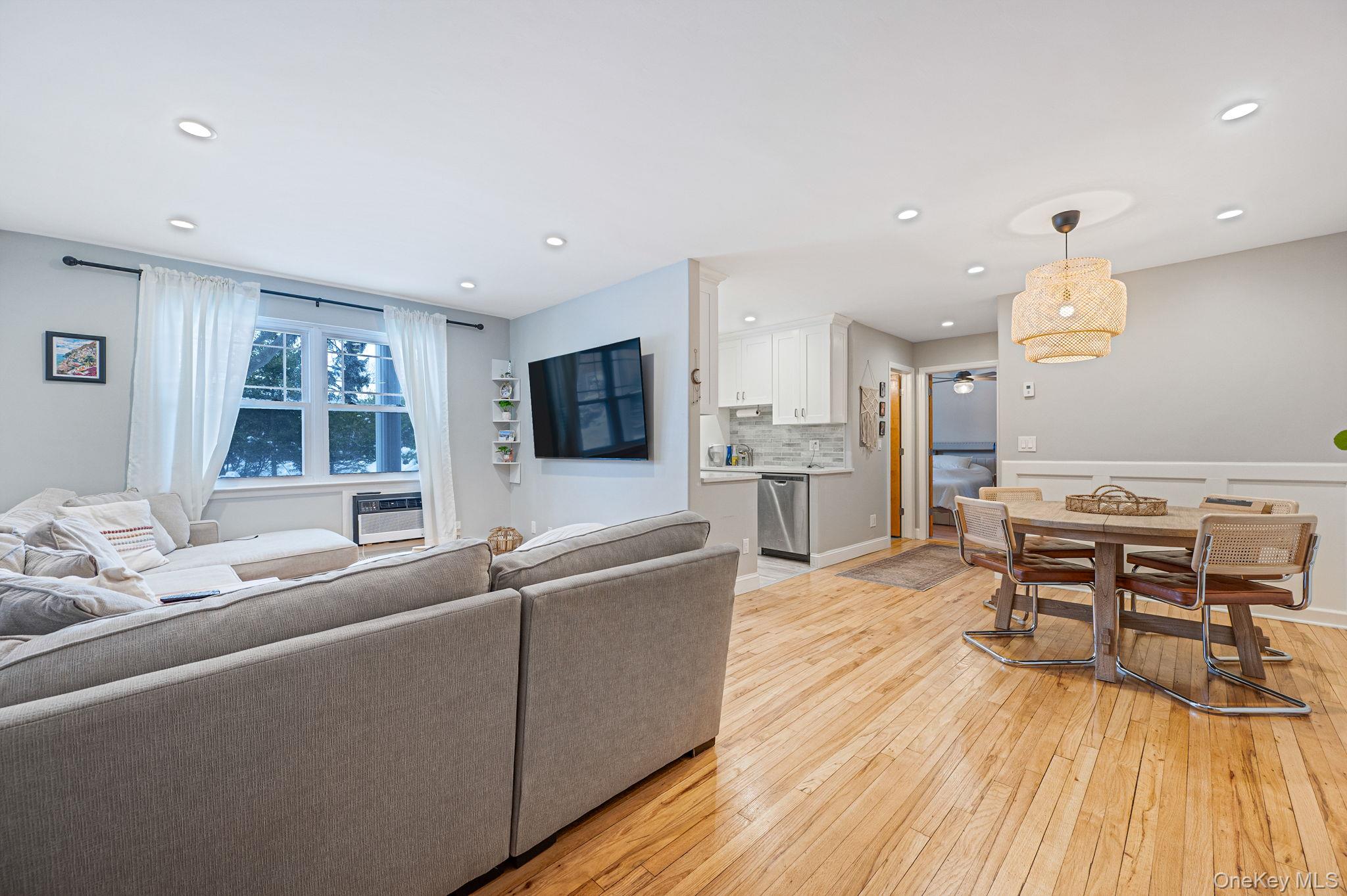 73 Fairharbor Drive # 73, Patchogue, NY 11772