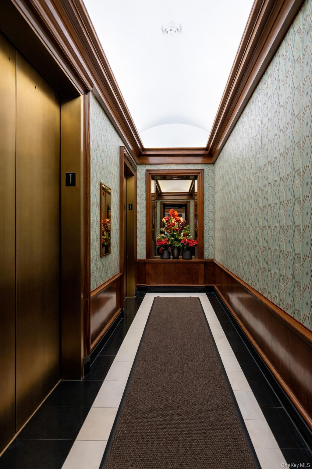 188 E 70th Street # 8B, New York (Manhattan), NY 10021