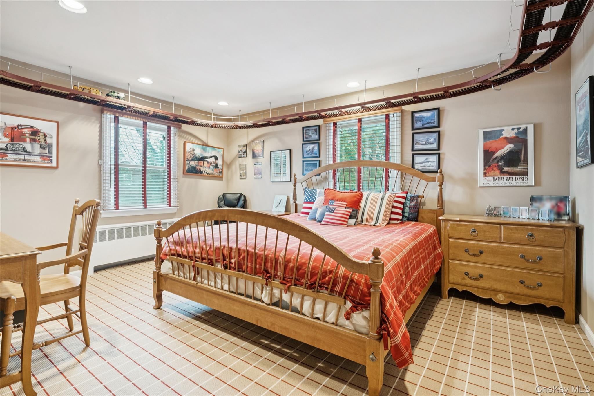 982 Clark Place, Woodmere, NY 11598