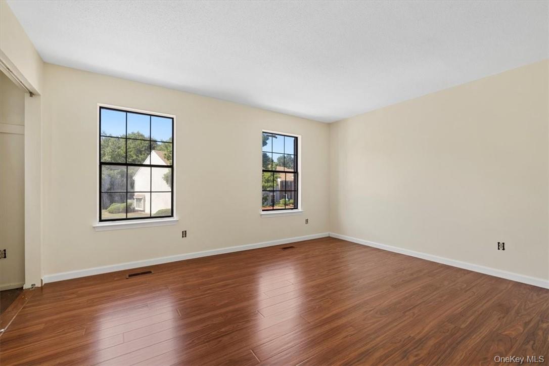 19 Moore Lane # 11B, Washingtonville, NY 10992