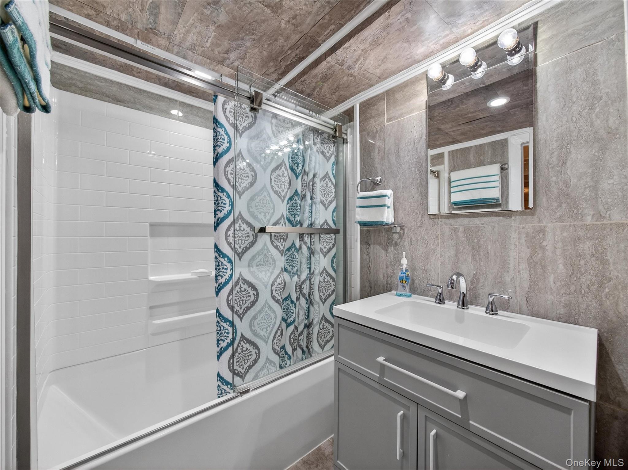 1 Edward Lane, Spring Valley, NY 10977