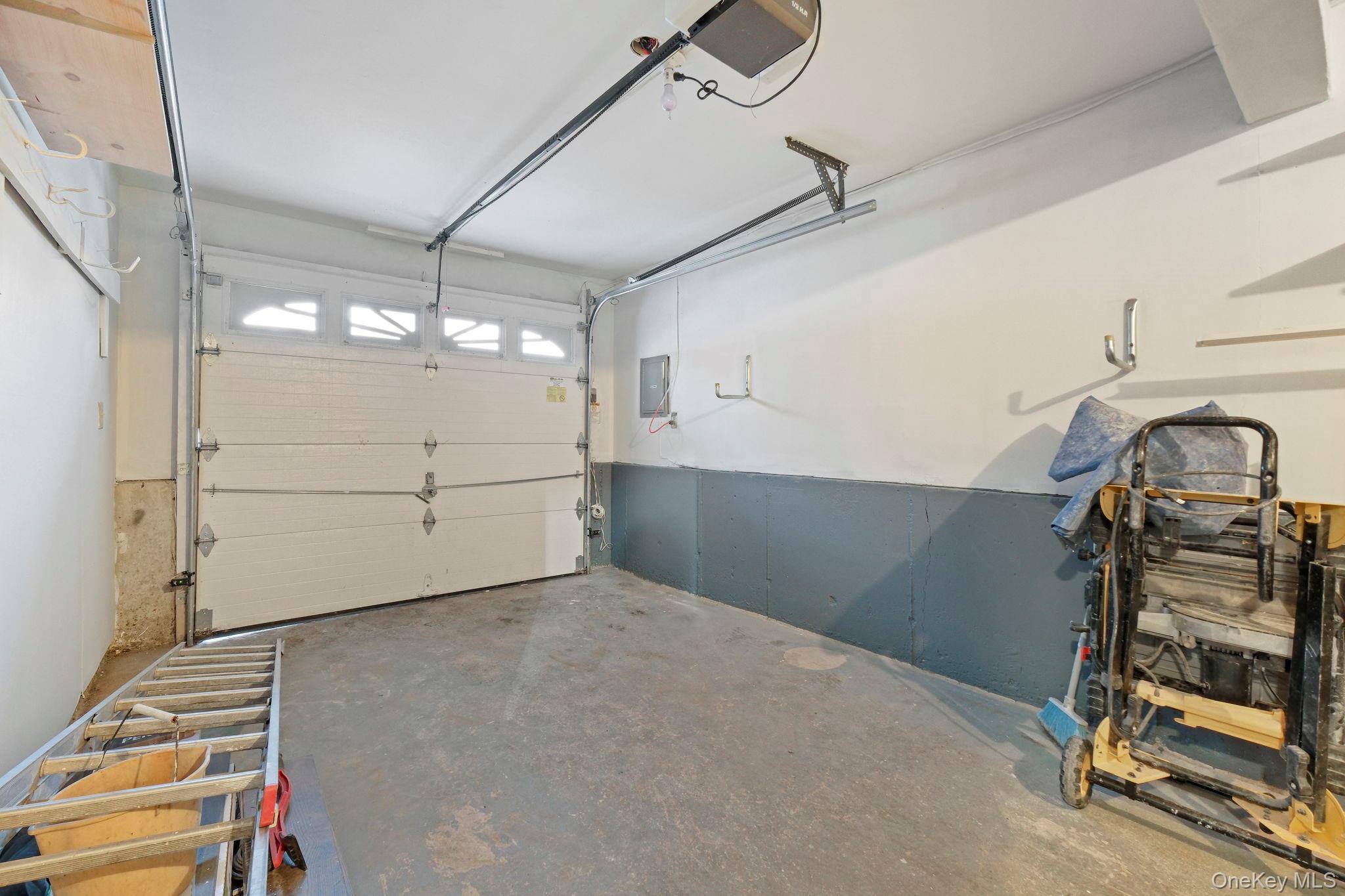 15 Decker Drive, Washingtonville, NY 10992