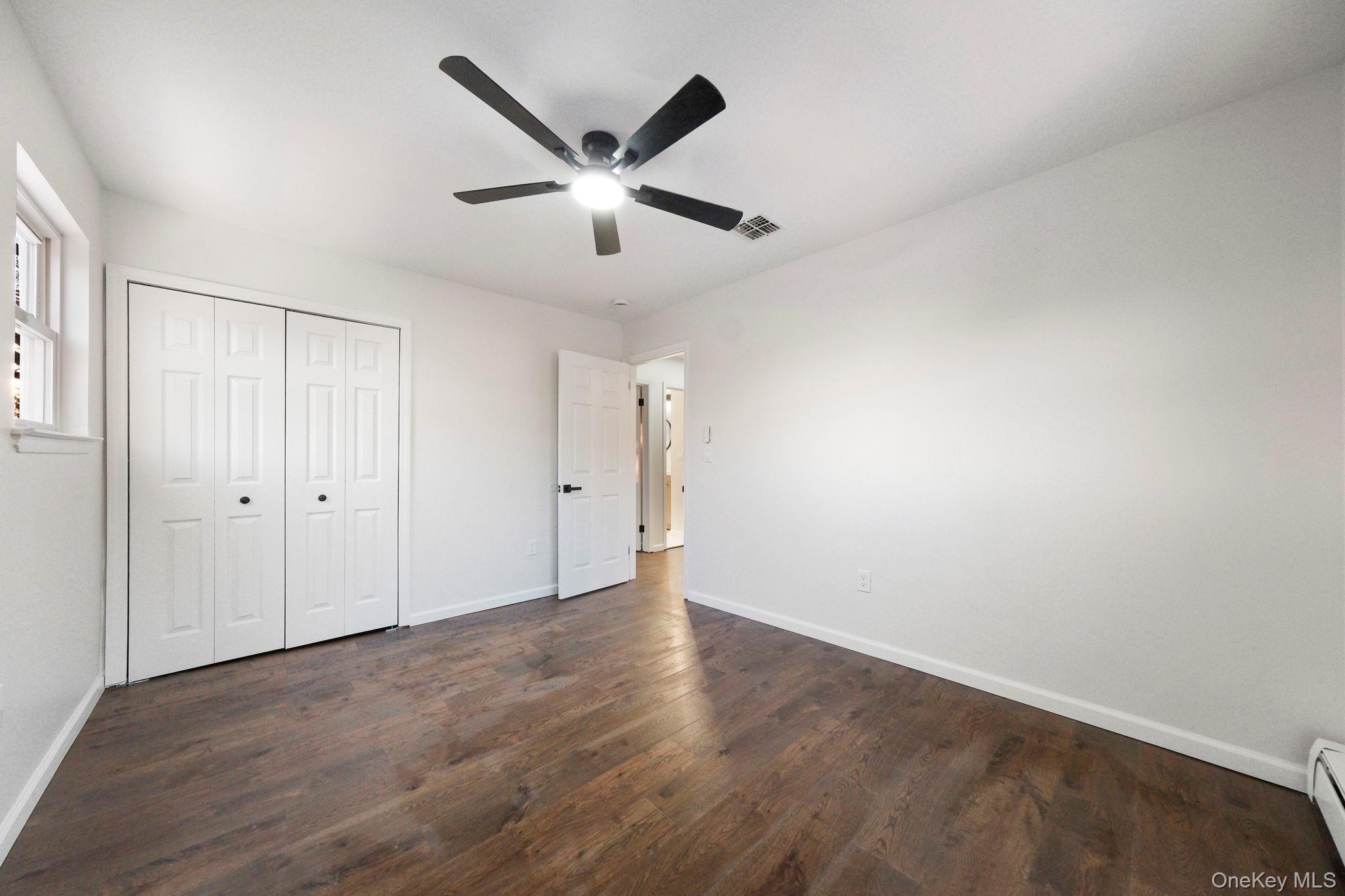 15 Decker Drive, Washingtonville, NY 10992