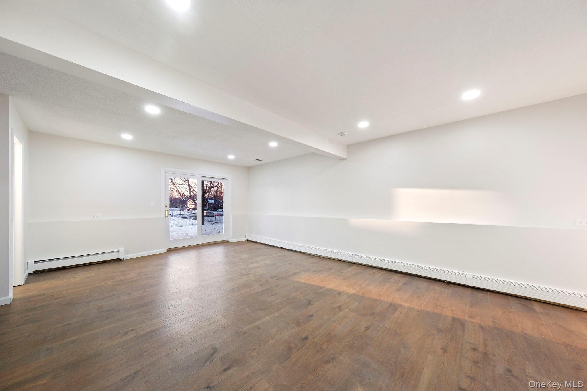 15 Decker Drive, Washingtonville, NY 10992