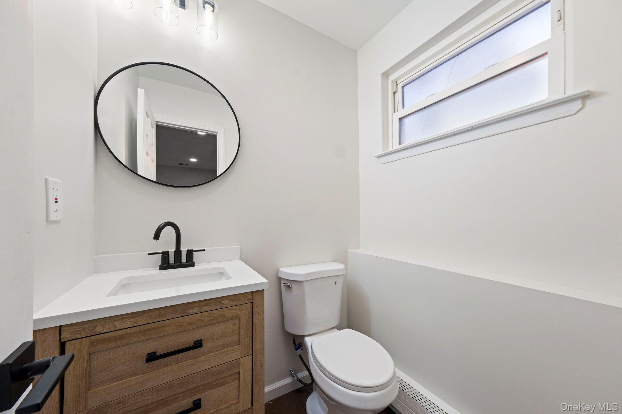 15 Decker Drive, Washingtonville, NY 10992