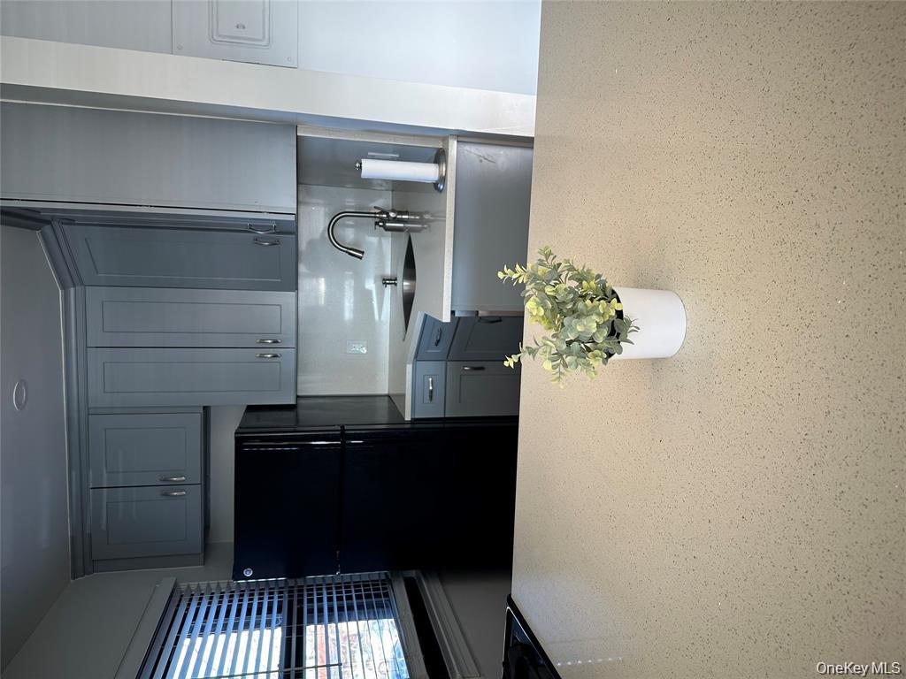 55 Tulip Avenue # 5 , Building 8, Floral Park, NY 11001