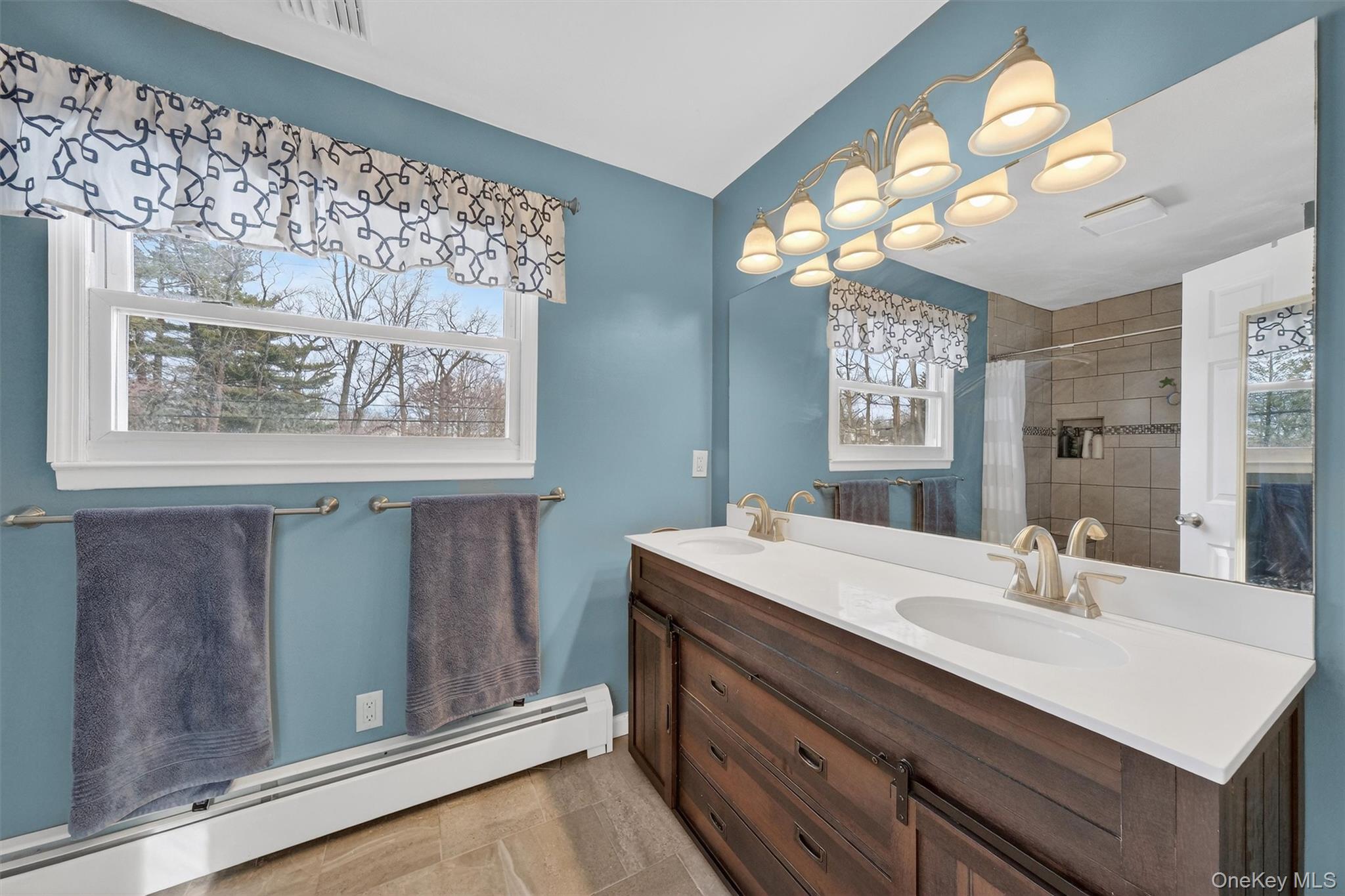 11 Darlene Drive, Poughkeepsie, NY 12601