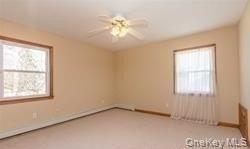 4 Thistle Lane, Kings Park, NY 11754