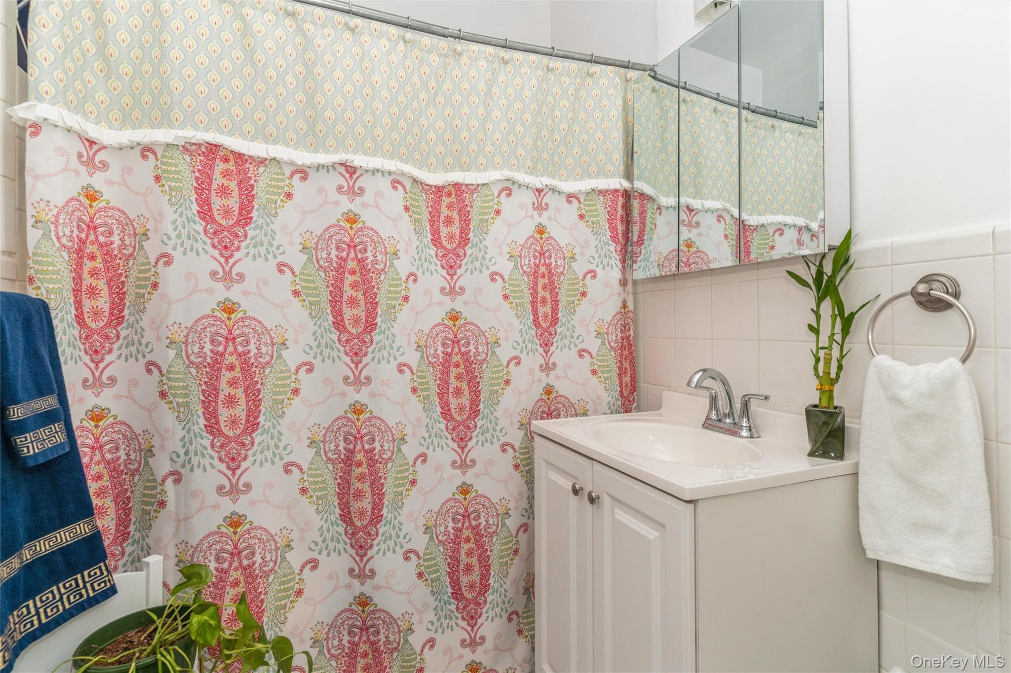 35-30 73rd Street # 2B, Jackson Heights, NY 11372