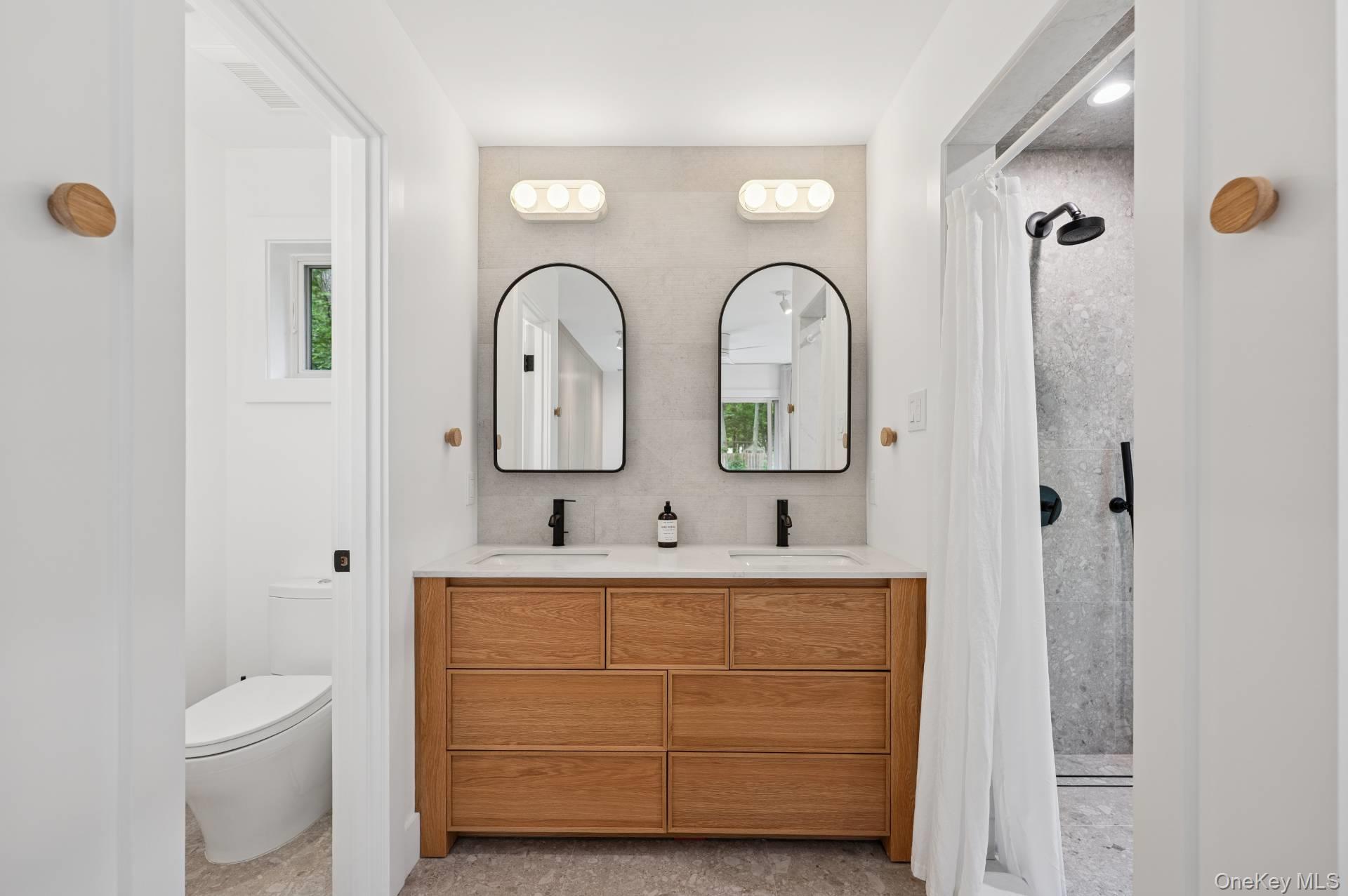 62 Waterhole Road, East Hampton, NY 11937