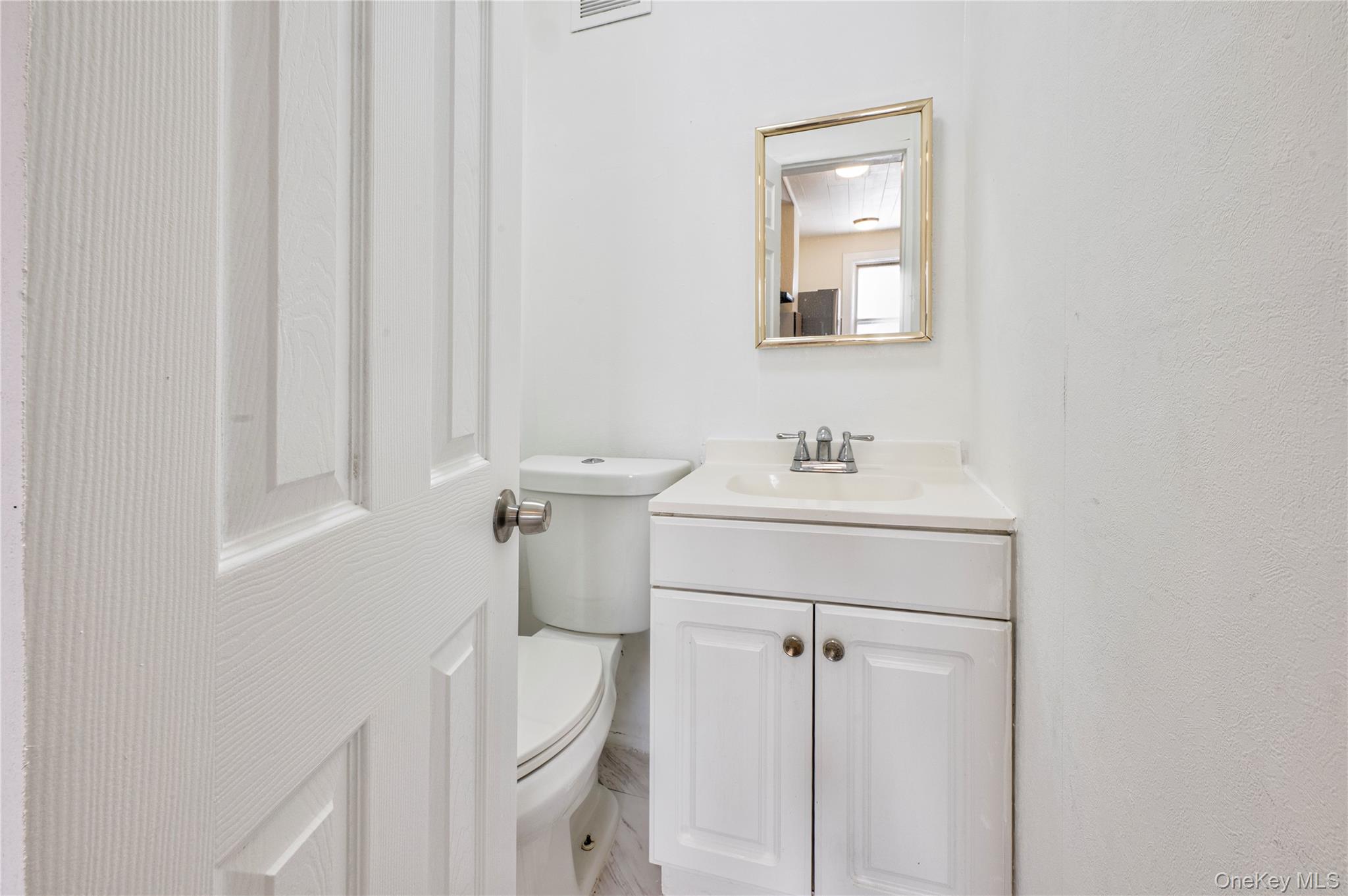 9112 91st Avenue, Woodhaven, NY 11421