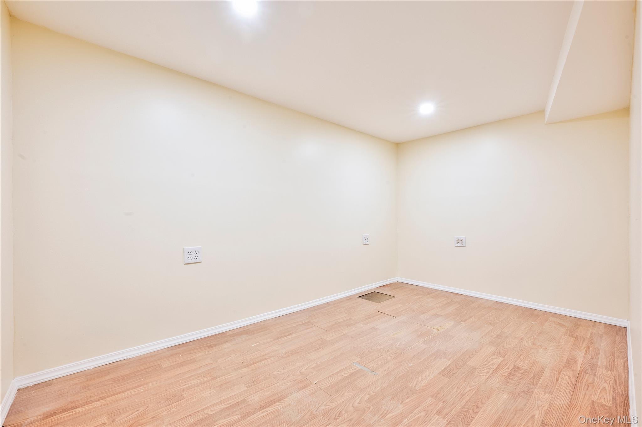 9112 91st Avenue, Woodhaven, NY 11421