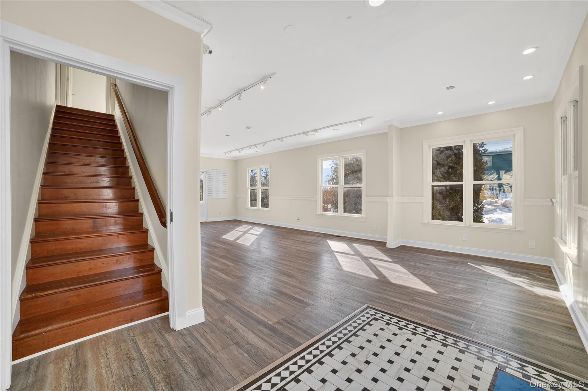 470 Main Street # 17, Armonk, NY 10504