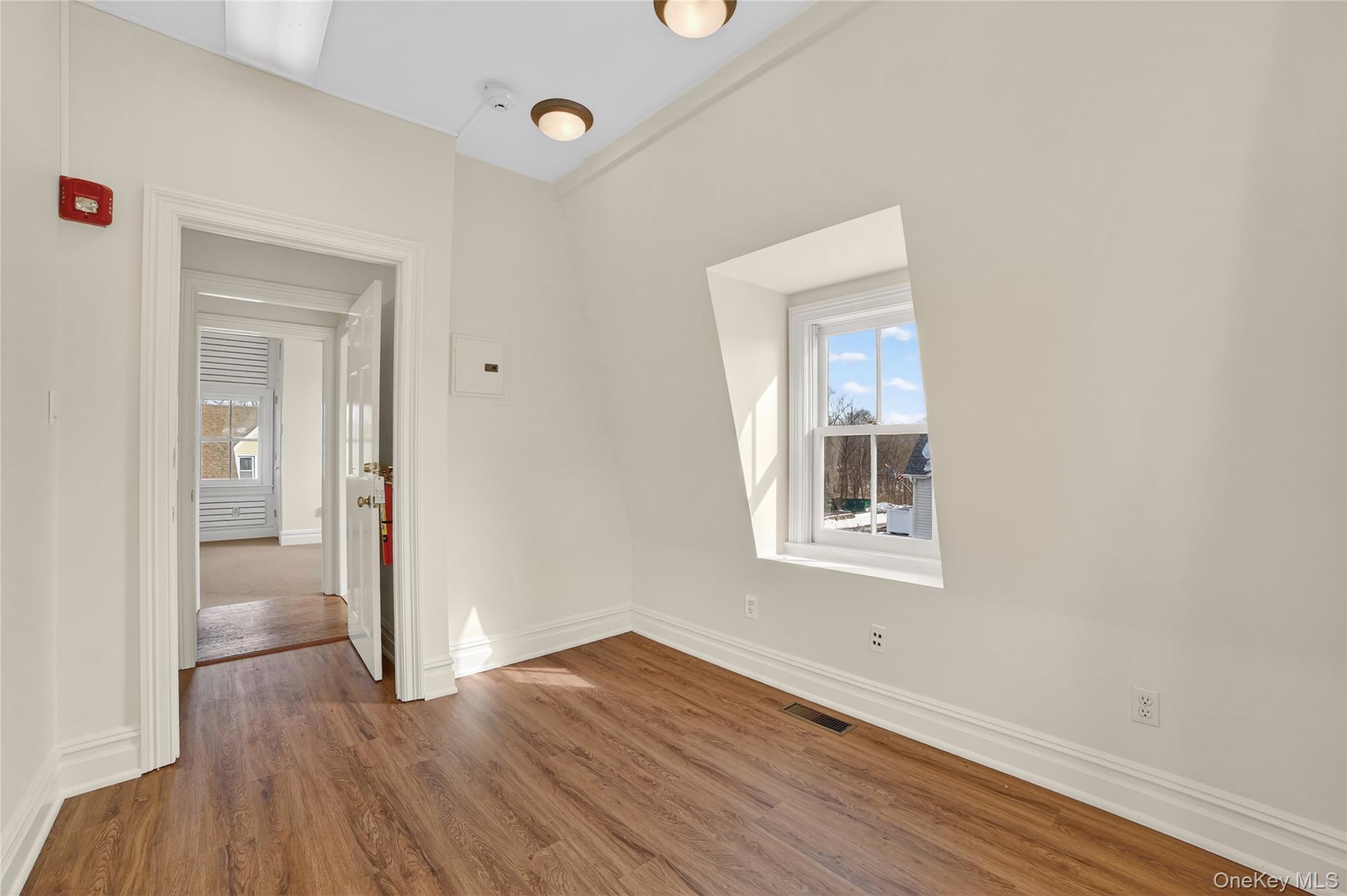 470 Main Street # 17, Armonk, NY 10504