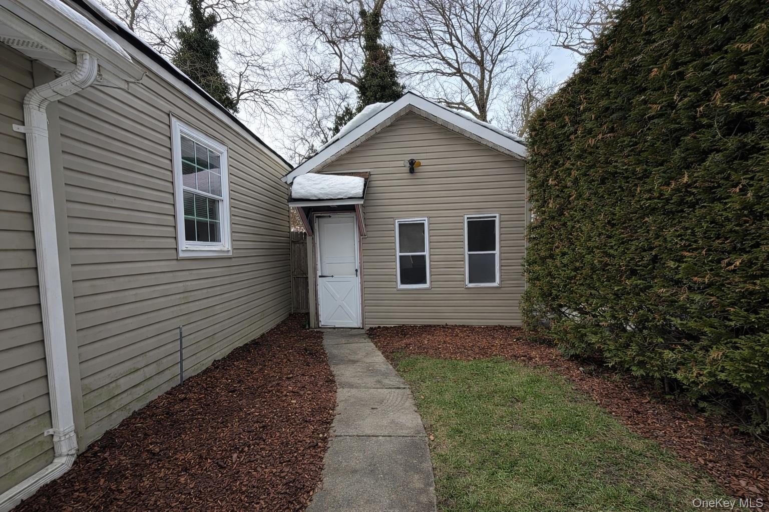 66 Palm Road, Rocky Point, NY 11778