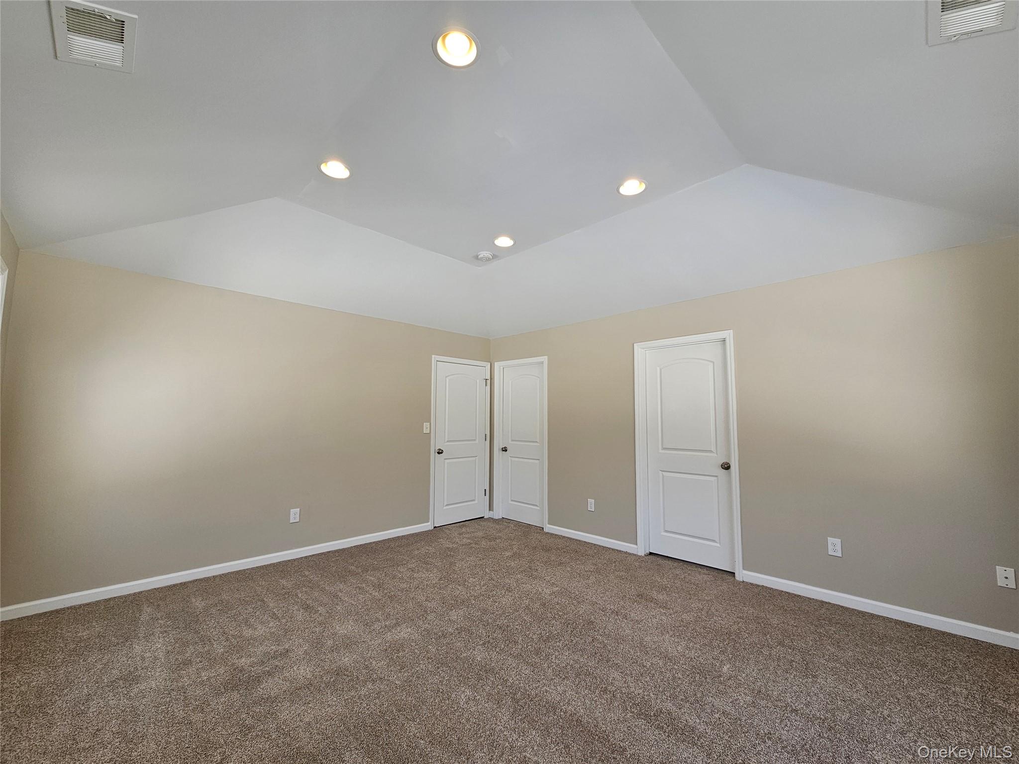 53 Cornwall Lane, Middletown, NY 10940