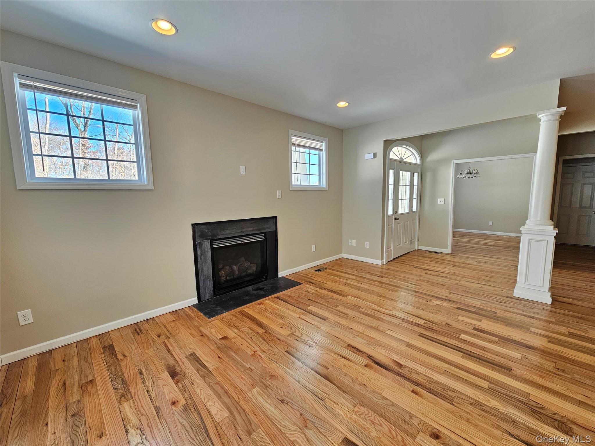 53 Cornwall Lane, Middletown, NY 10940