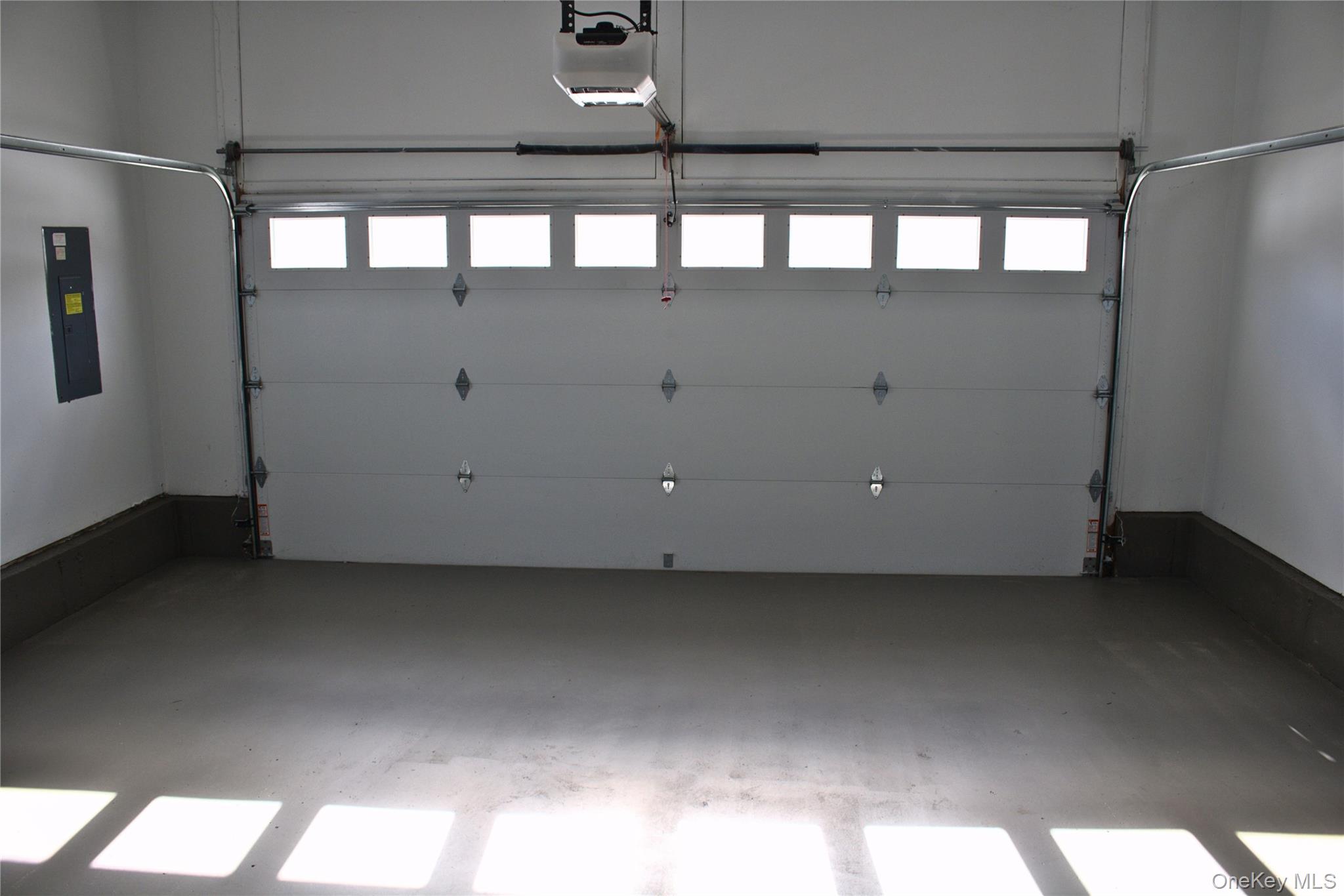 53 Cornwall Lane, Middletown, NY 10940