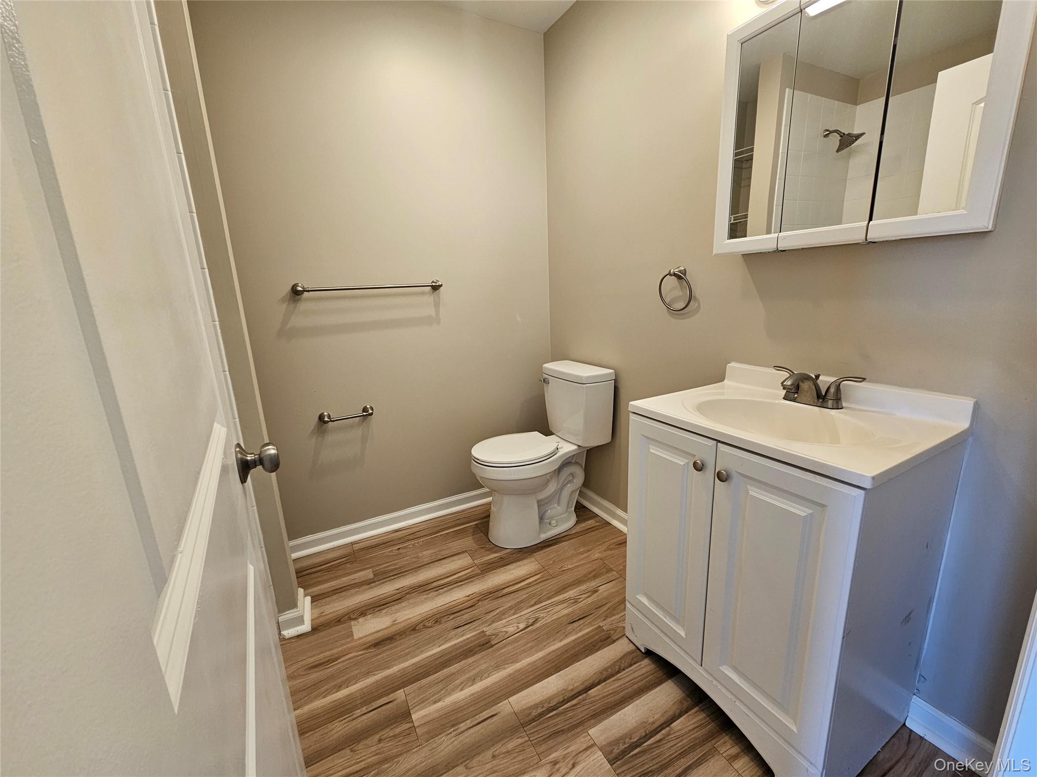 53 Cornwall Lane, Middletown, NY 10940