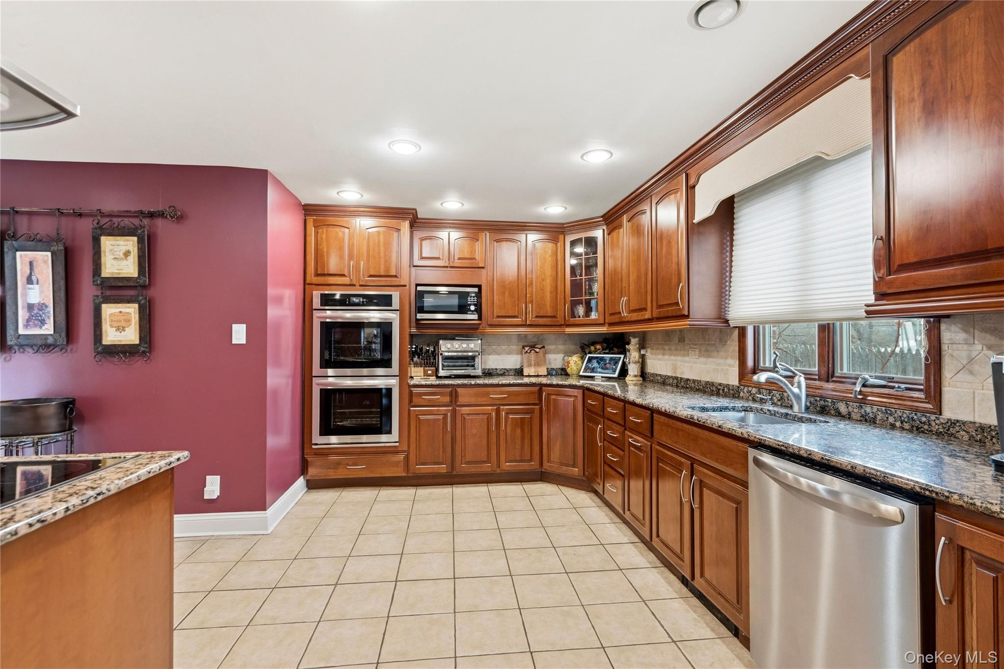 4 Lancaster Avenue, Baldwin, NY 11510