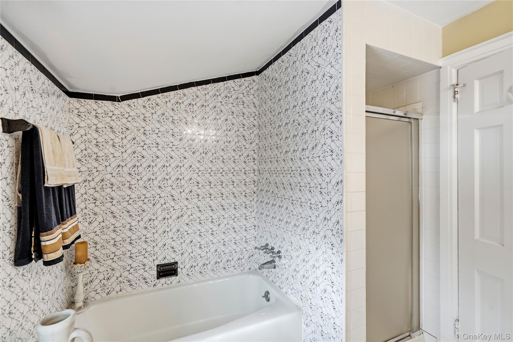 4 Lancaster Avenue, Baldwin, NY 11510