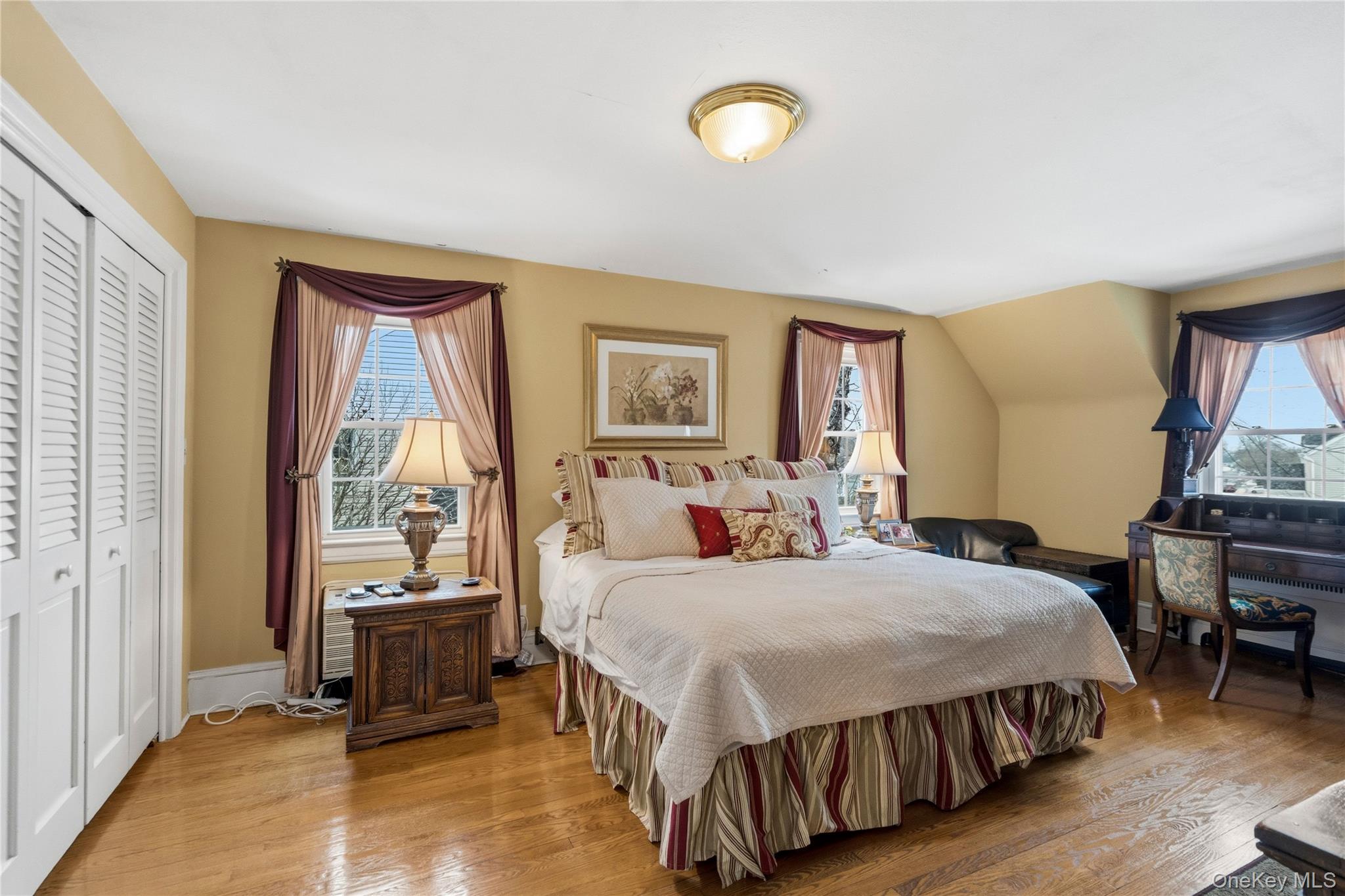 4 Lancaster Avenue, Baldwin, NY 11510