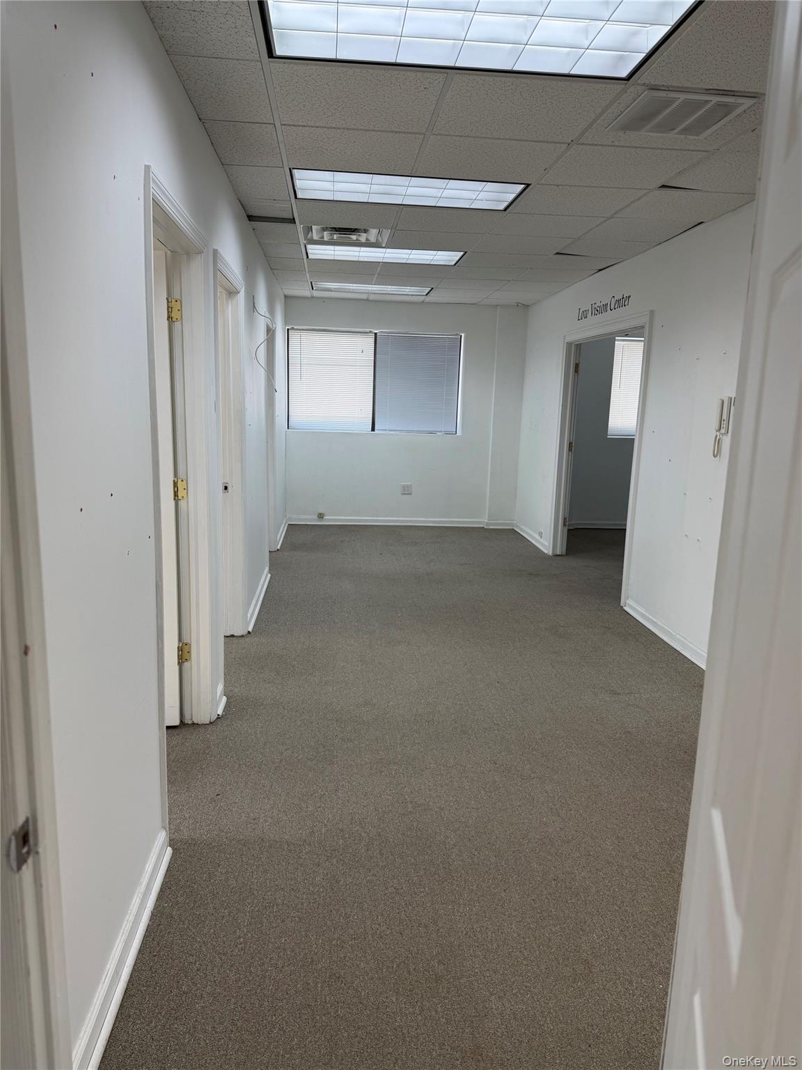 550 W Merrick Road, Valley Stream, NY 11580