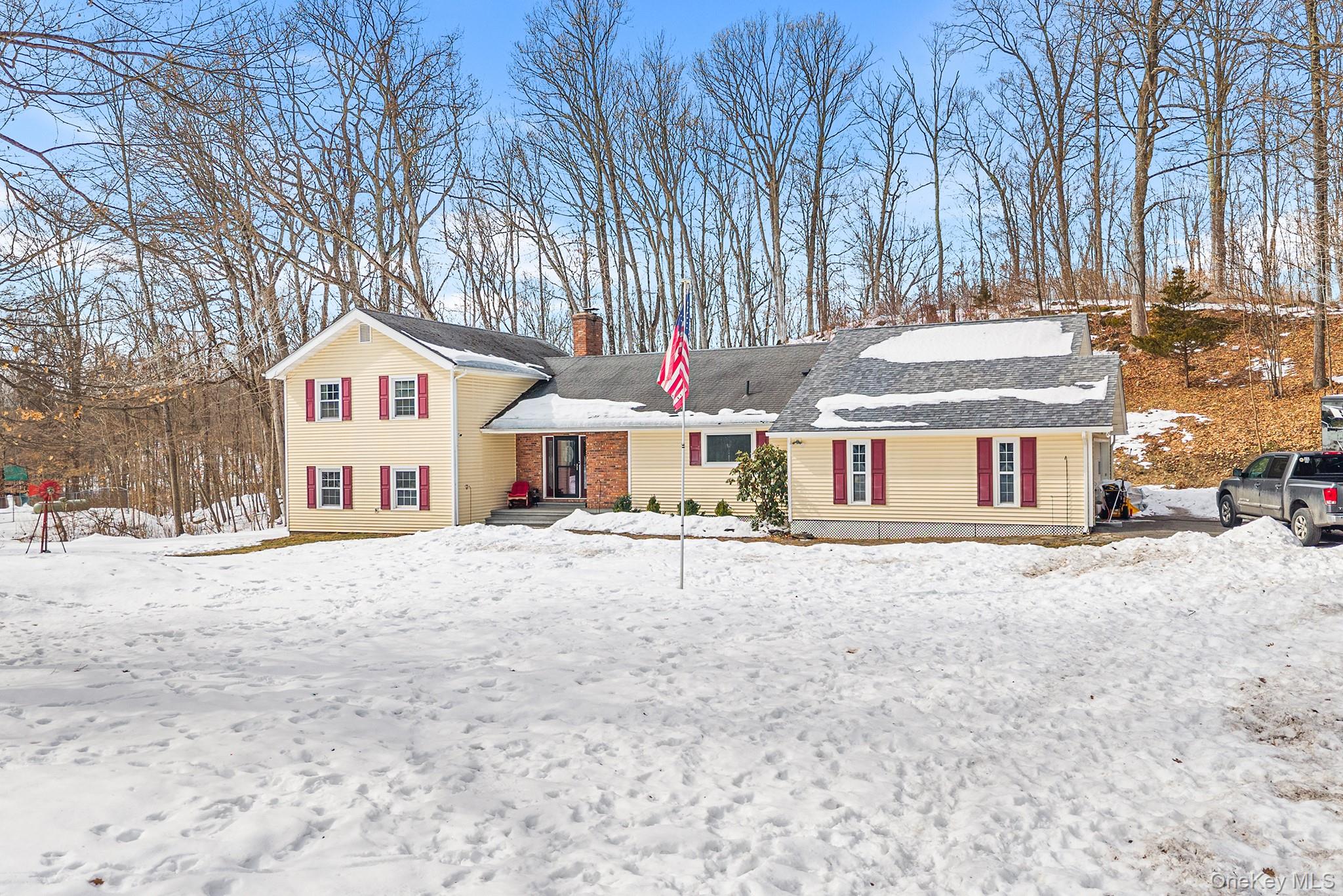 21 Straub Drive, Pleasant Valley, NY 12569