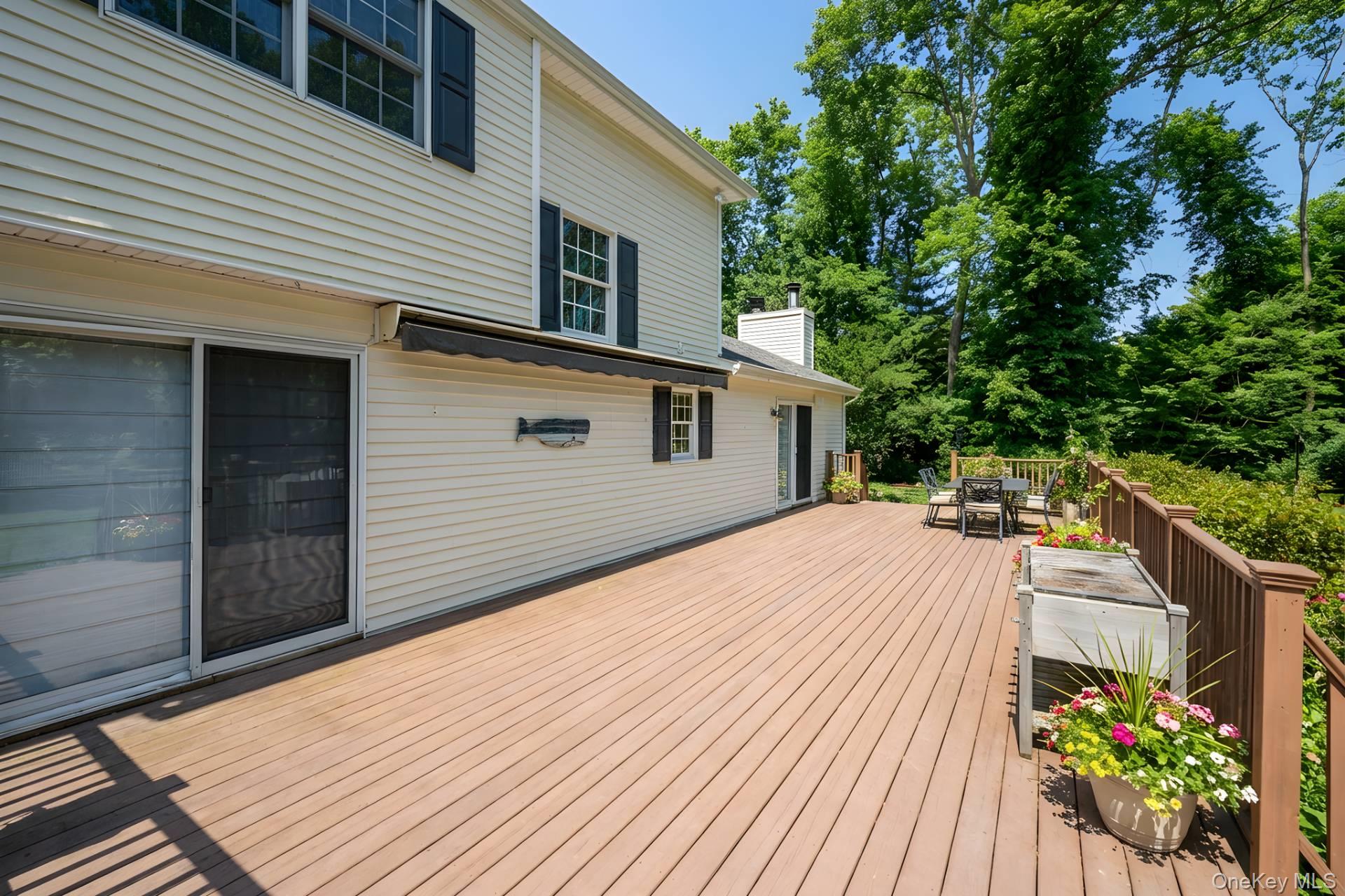 735 Deerfoot Path, Cutchogue, NY 11935