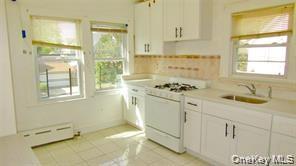 10411 200th Street, Saint Albans, NY 11412