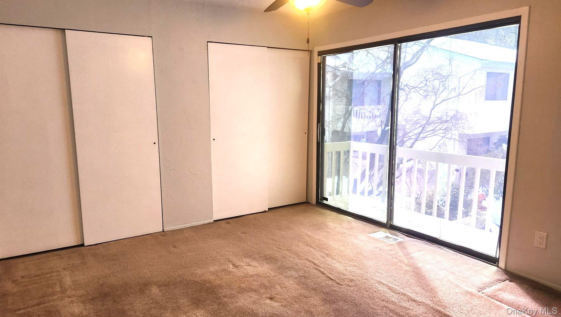 224 H Springmeadow Drive # H, Holbrook, NY 11741